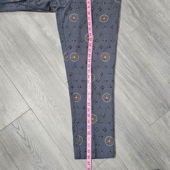 LOFT Marisa Crop Pants 12T Tall Women's Navy Medallion Floral Print Ankle Trouse - Picture 7 of 10